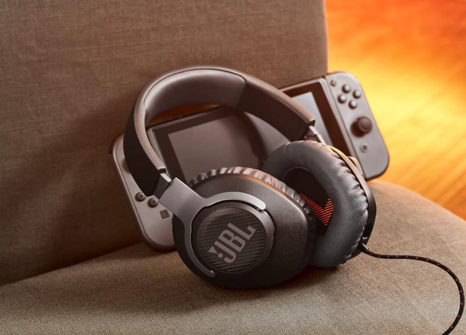 JBL Audífonos Gamer Over Ear Quantum 100 con Micrófono Extraíble